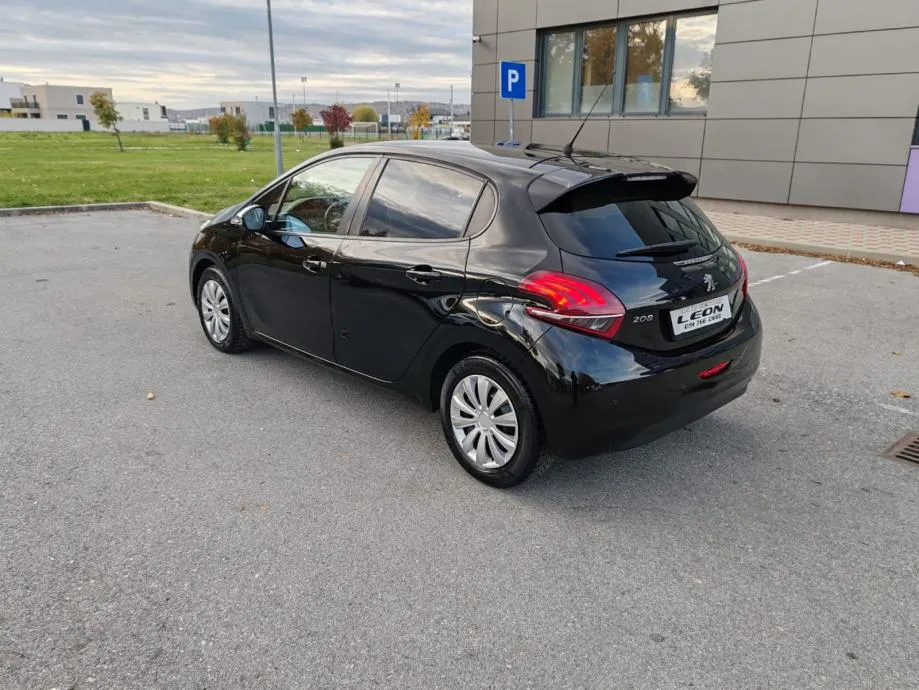 peugeot 208 1,2, 2018 god. 100 000 km , kartice 24/36 rata - slika 6