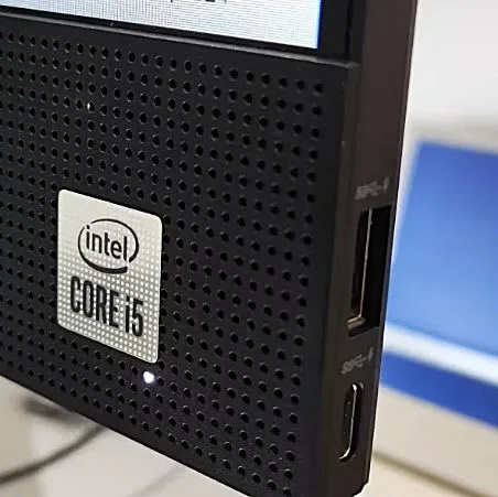 23,8" ips fhd, i5-10500t, 16gb ddr4, 256gb ssd, uhd 630, windows 11 - slika 2