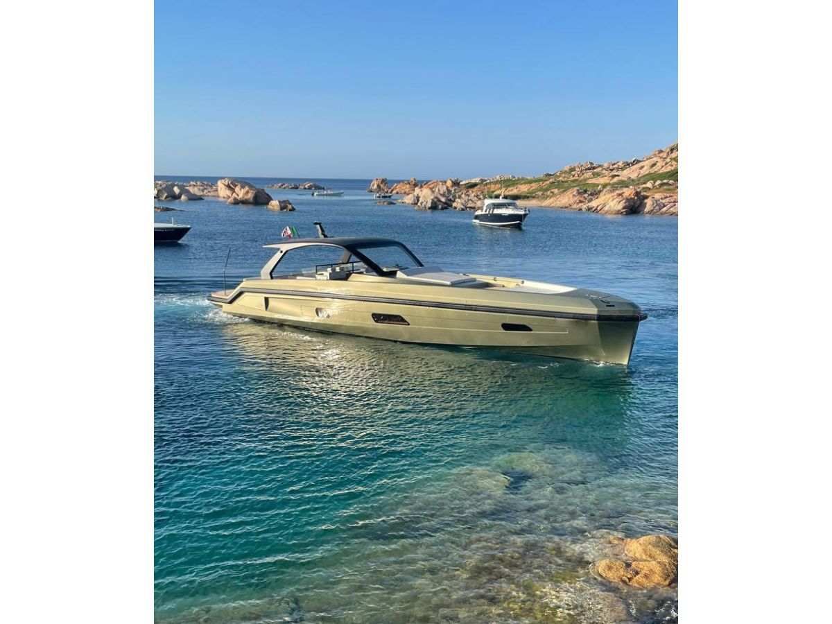 apex 60 plovilo - slika 2