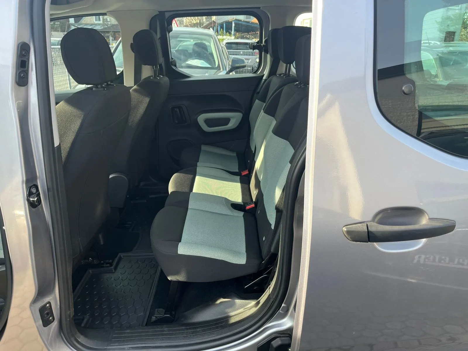 citroën berlingo 1,2 multispace s&s live m, mf ekran, 4x garancije! - slika 18