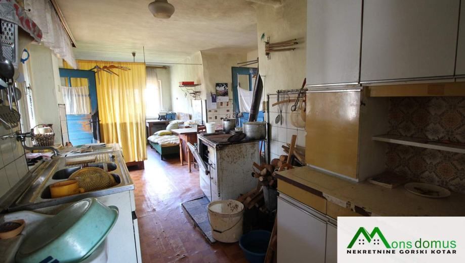 stara kuća na krasnim, voltanim podrumima (prodaja) - slika 8