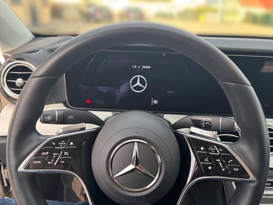 mercedes-benz e-klasa 200 d automatik - slika 7