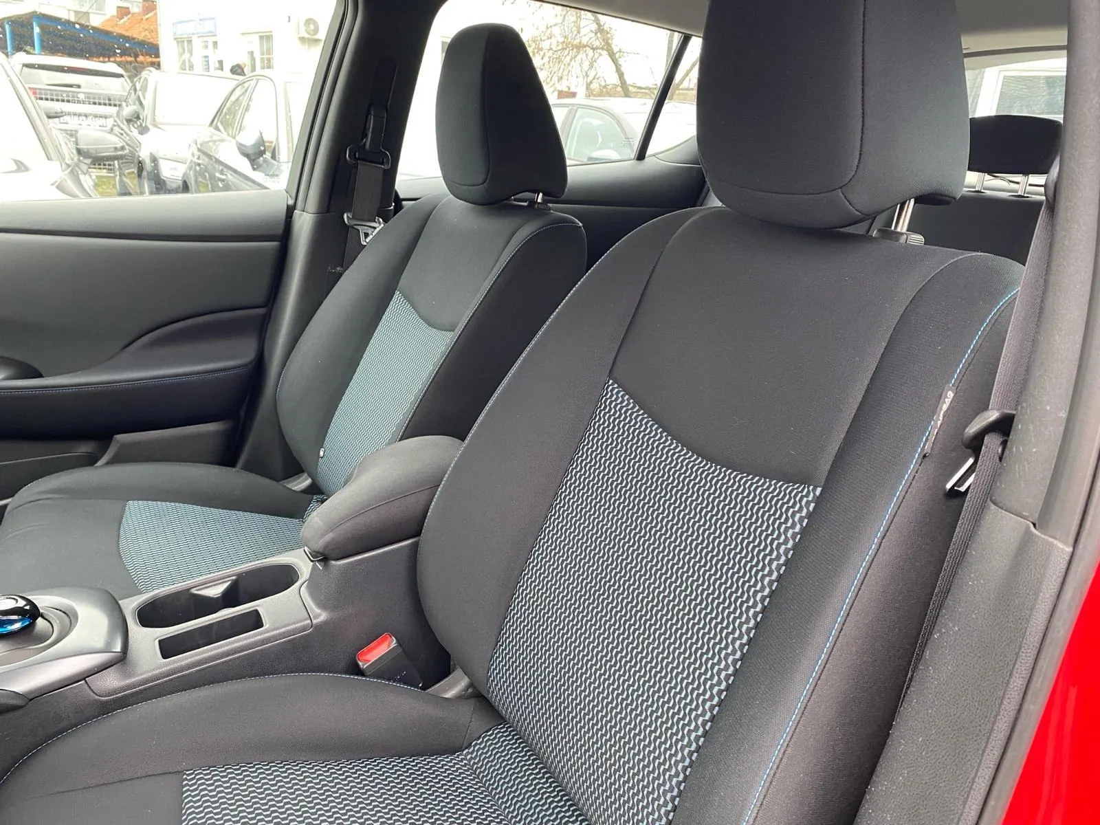 nissan leaf 40 kwh automatik, navi, kamera, 4x garancija!!! - slika 13