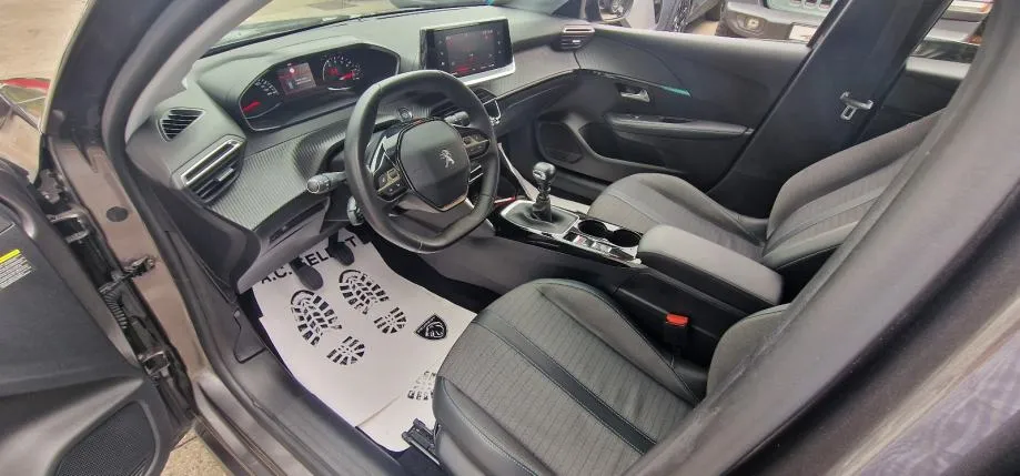 peugeot 208 1,5 hdi - allure - 2021 - 140.000km - reg 1 god !!! - slika 7
