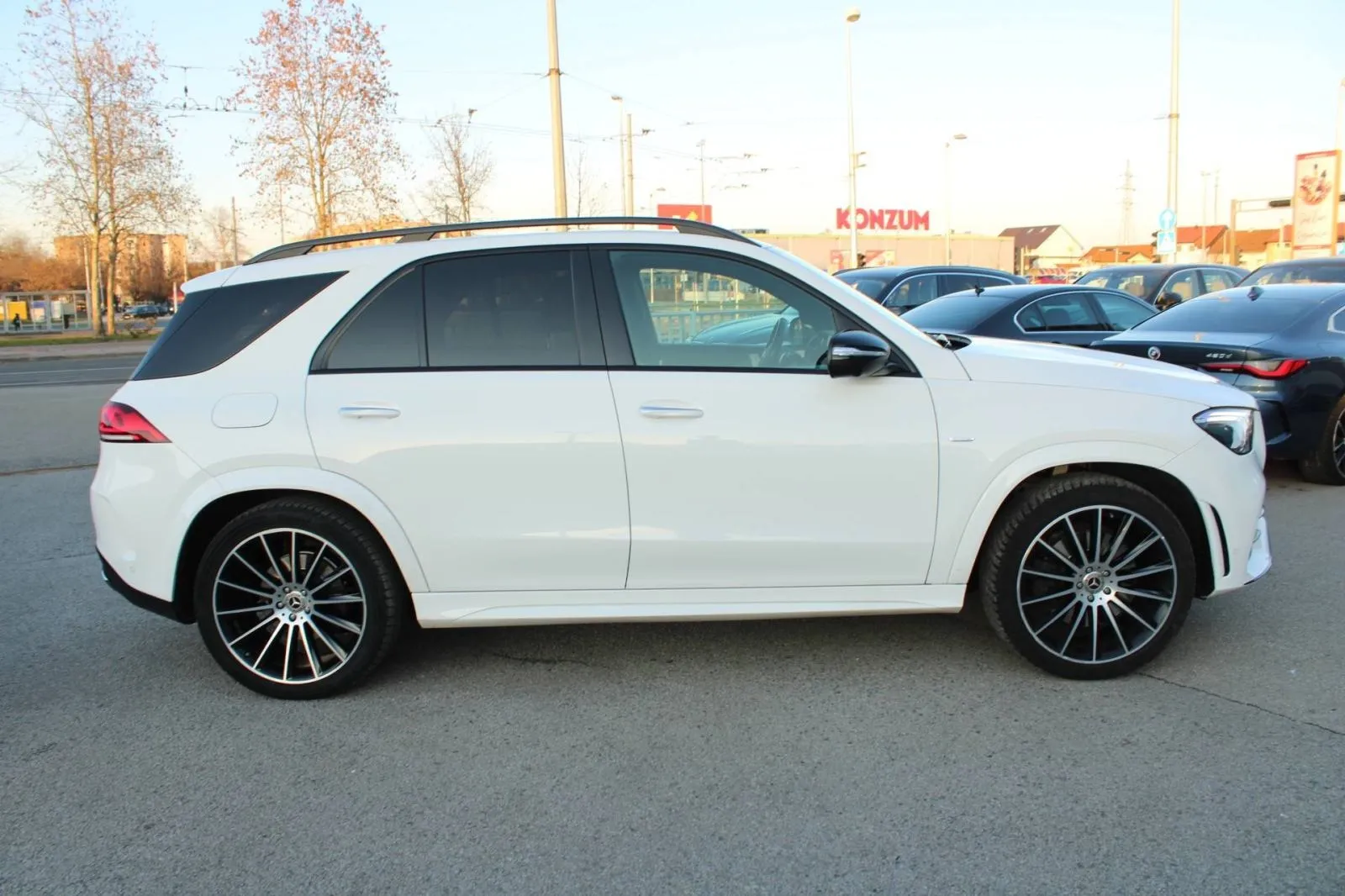 mercedes-benz gle 350de amg automatik - slika 4