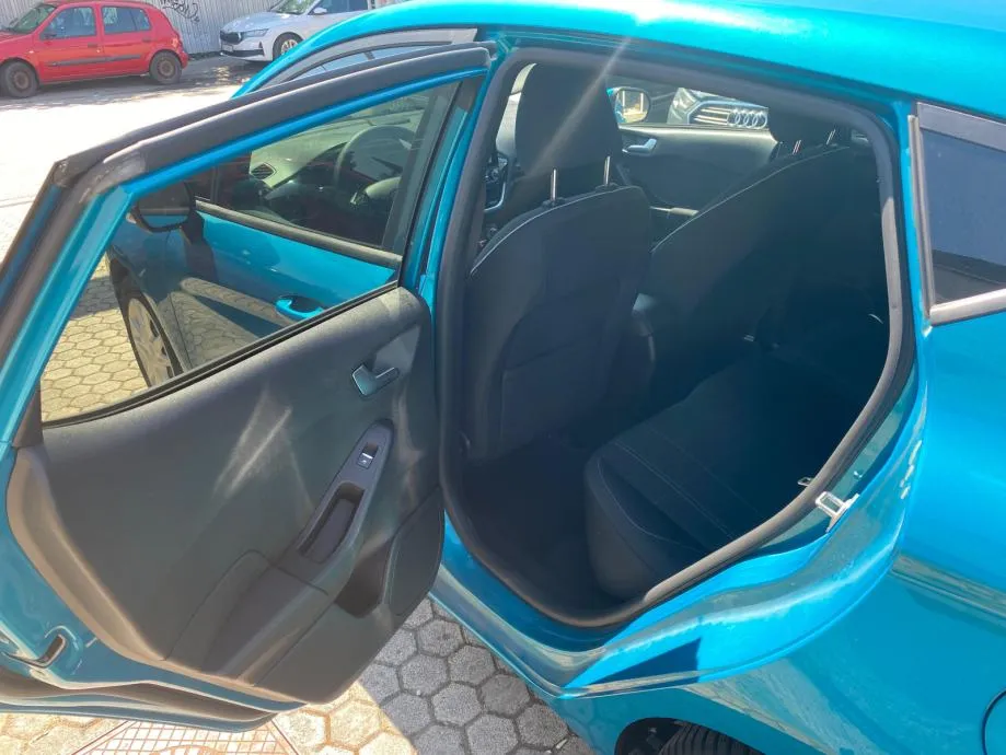 ford fiesta 1,1 - slika 19