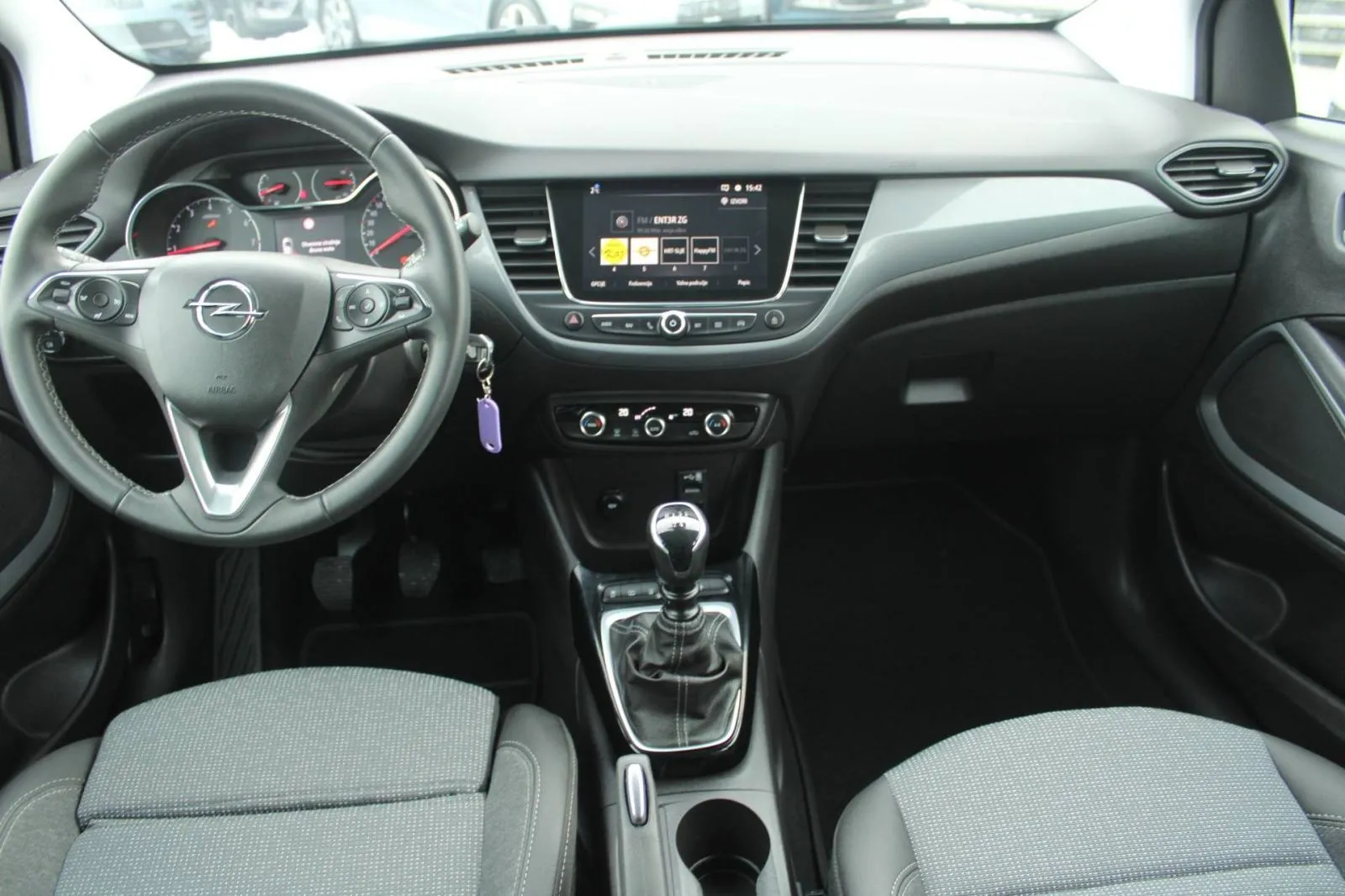 opel crossland 1.2 turbo *led, navigacija, kamera* - slika 13