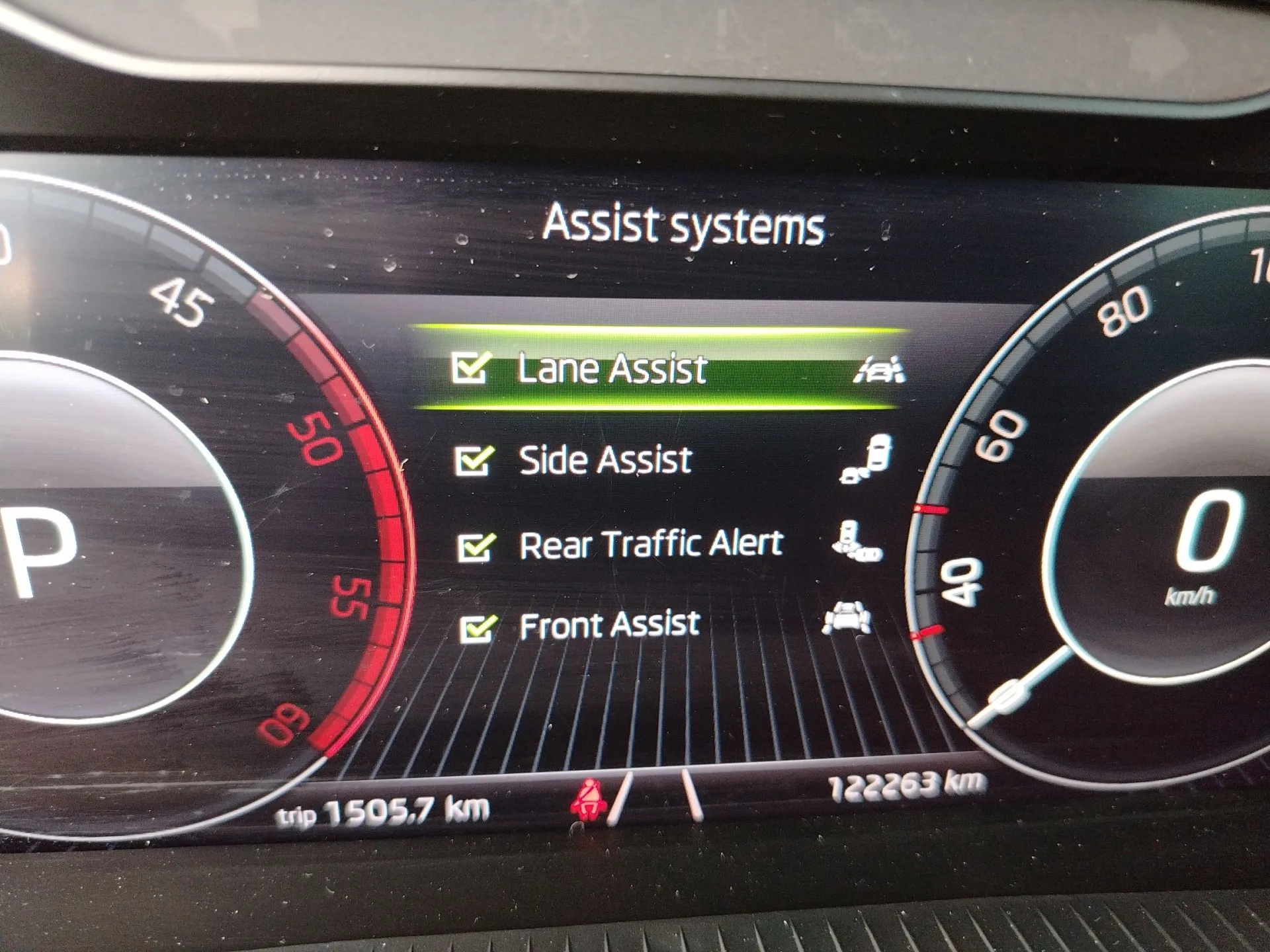 škoda kamiq 1.6 tdi dsg style - slika 19