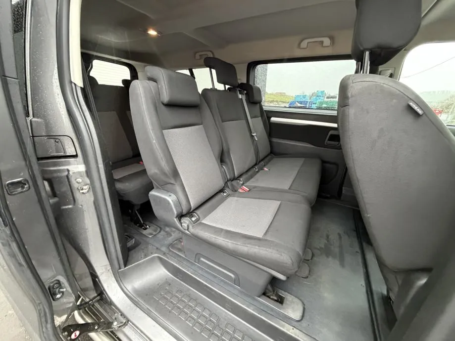 citroën spacetourer 1,5 hdi - slika 14