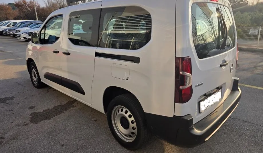 opel combo 1.5crew van ,2024g. 42500km,n1,l2h1,tvor. gar. do 03/2029, - slika 5