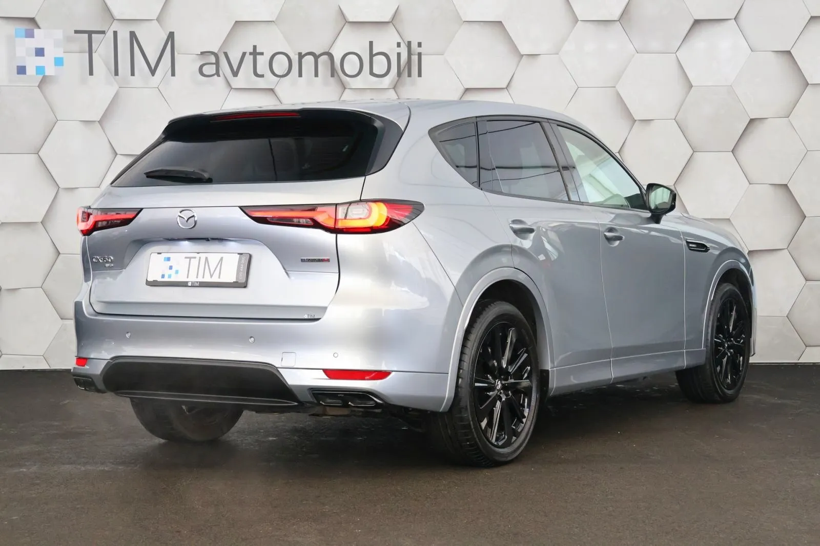 mazda cx-60 3.3 e-skyactive d 4wd at8 homura 249ks matrix - slika 3