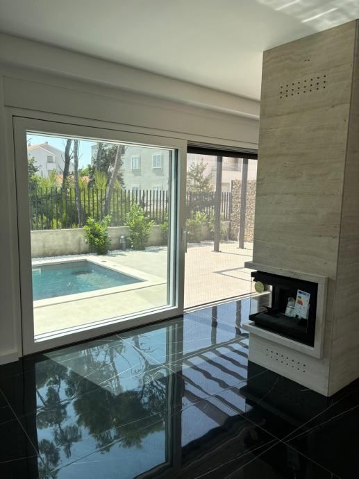 moderna vila s bazenom 60 m od mora - privlaka (zadar) (prodaja) - slika 13