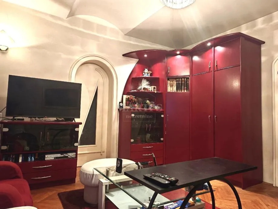 karlovac centar, 100m2, 4 sobe, vpm (prodaja) - slika 2