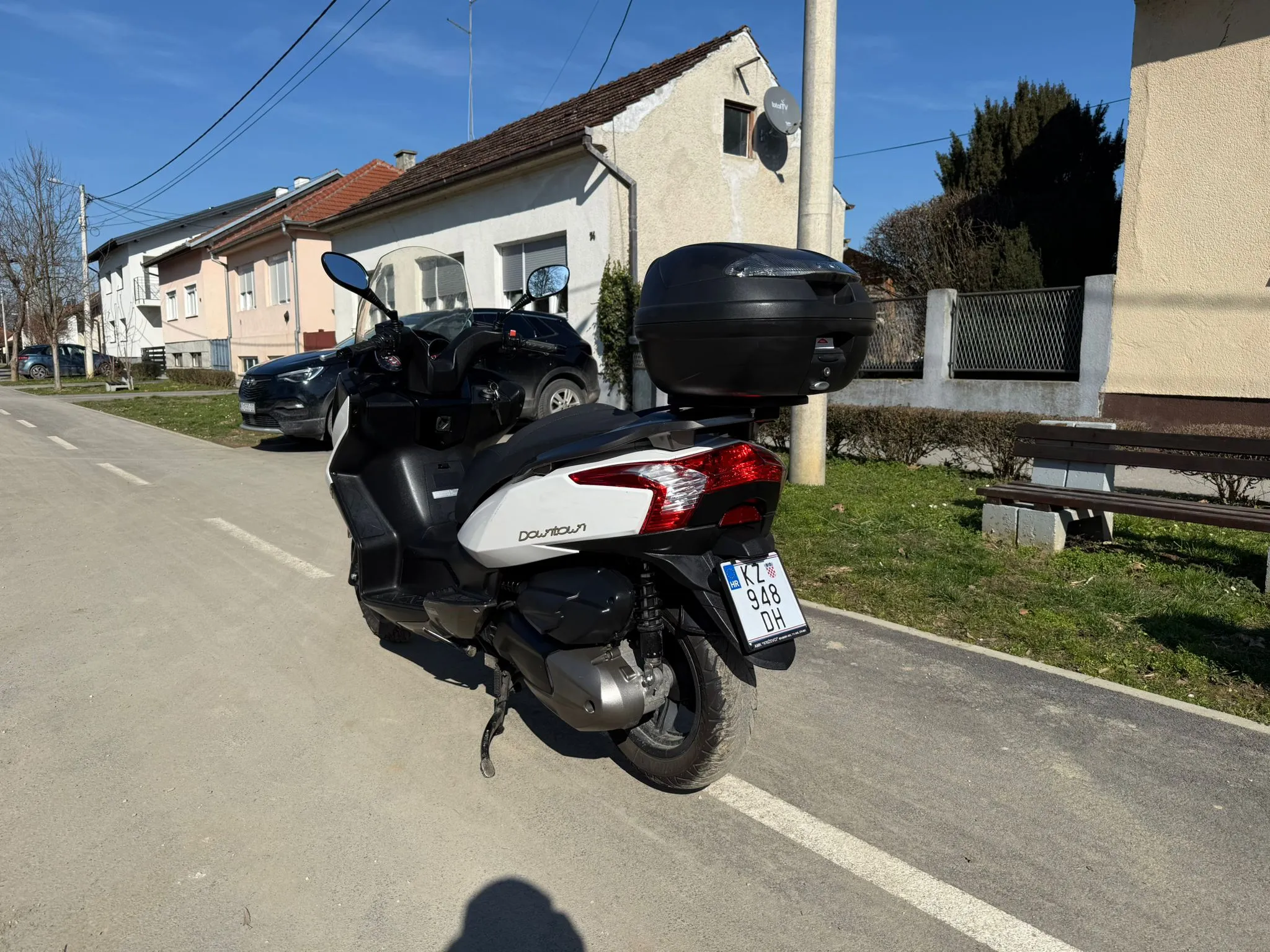 kymco downtown 300i, 2011 god. - slika 3
