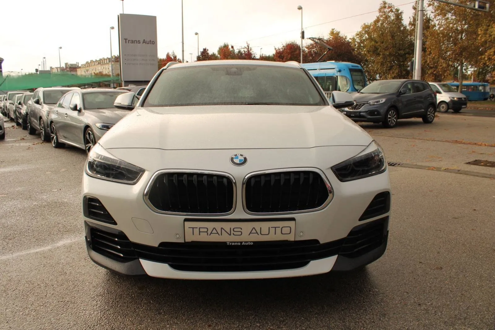 bmw x2 20d xdrive automatik *panorama, led, head-up, navigacija* - slika 2