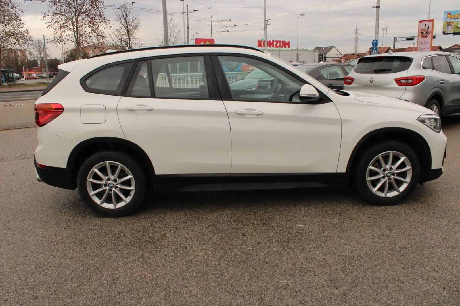 bmw x1 18d *led, navigacija* - slika 4
