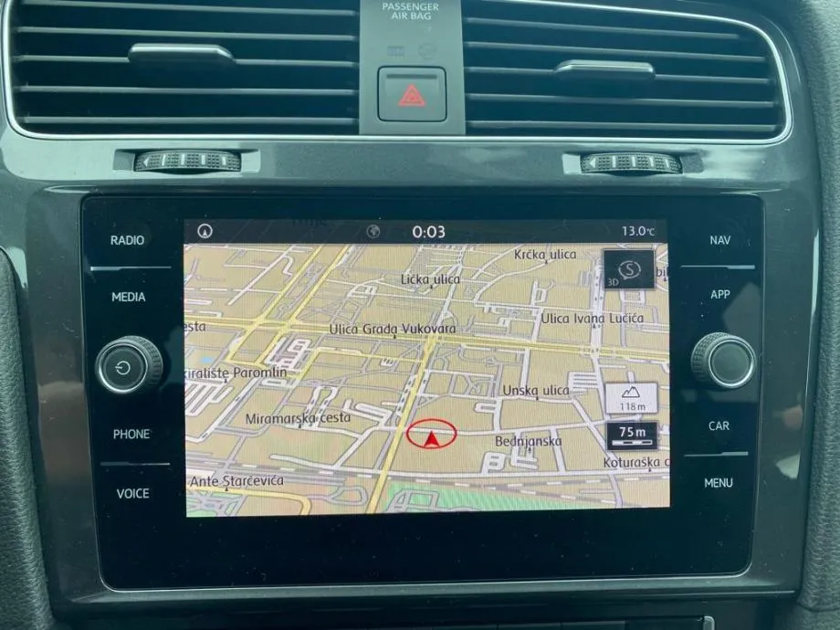 vw golf 7 1,6 tdi bmt, navigacija, tempomat, 4x garancija! - slika 19