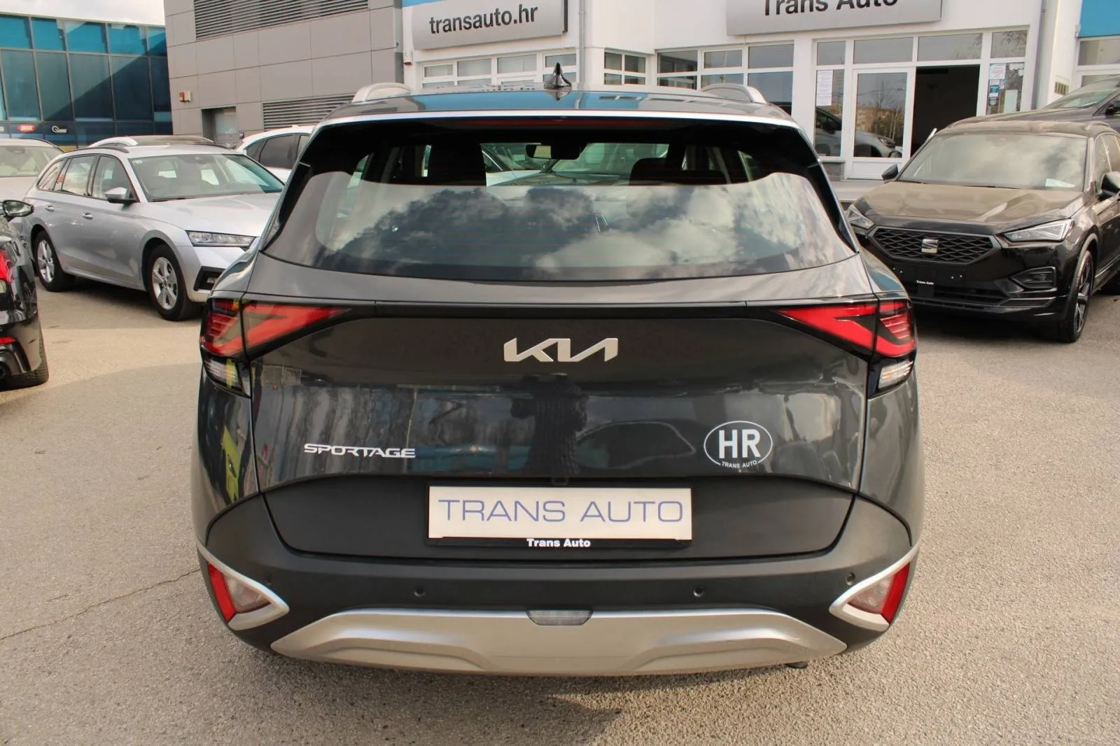 kia sportage 1.6 crdi automatik *led, navigacija, kamera* - slika 6