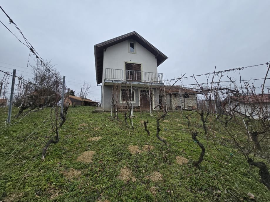 zlatar - klet s dva gospodarska objekta - slika 5