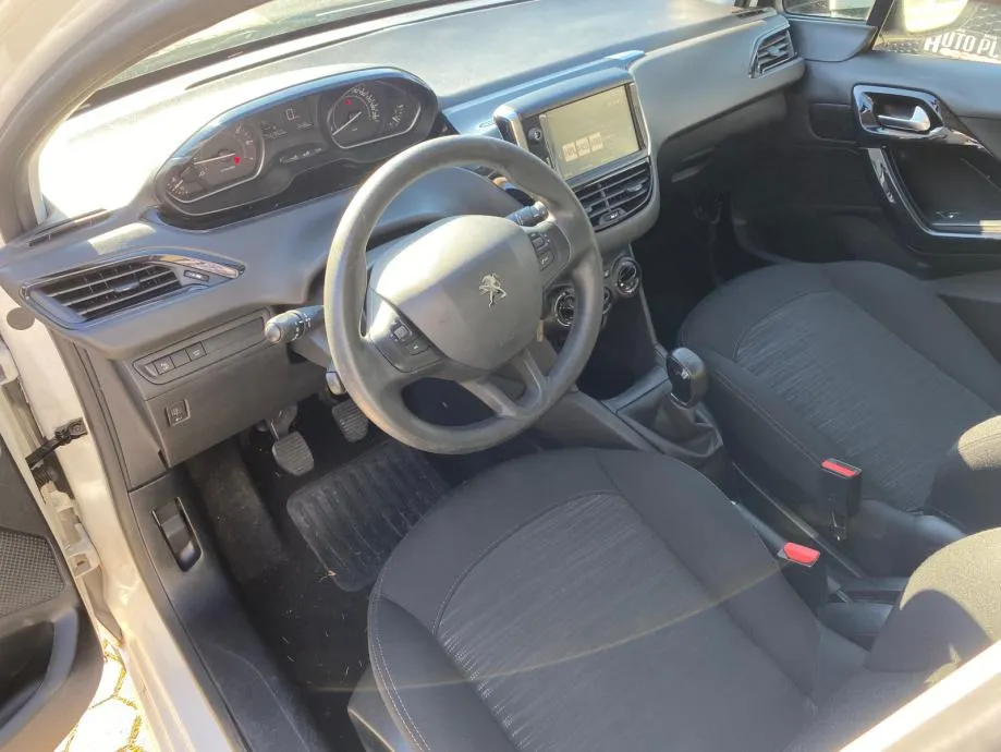 peugeot 208 1,2 affaire 4xgarancije - slika 11