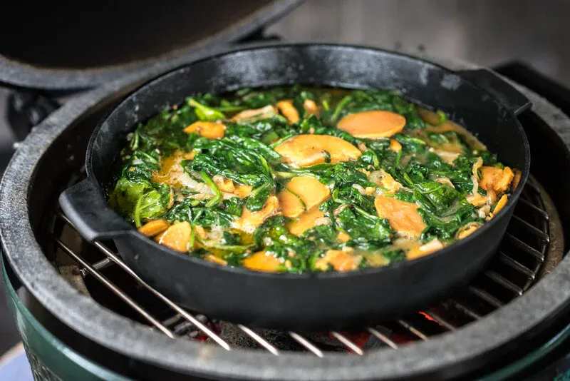 tava od lijevanog željeza (cast iron skillet) - slika 4