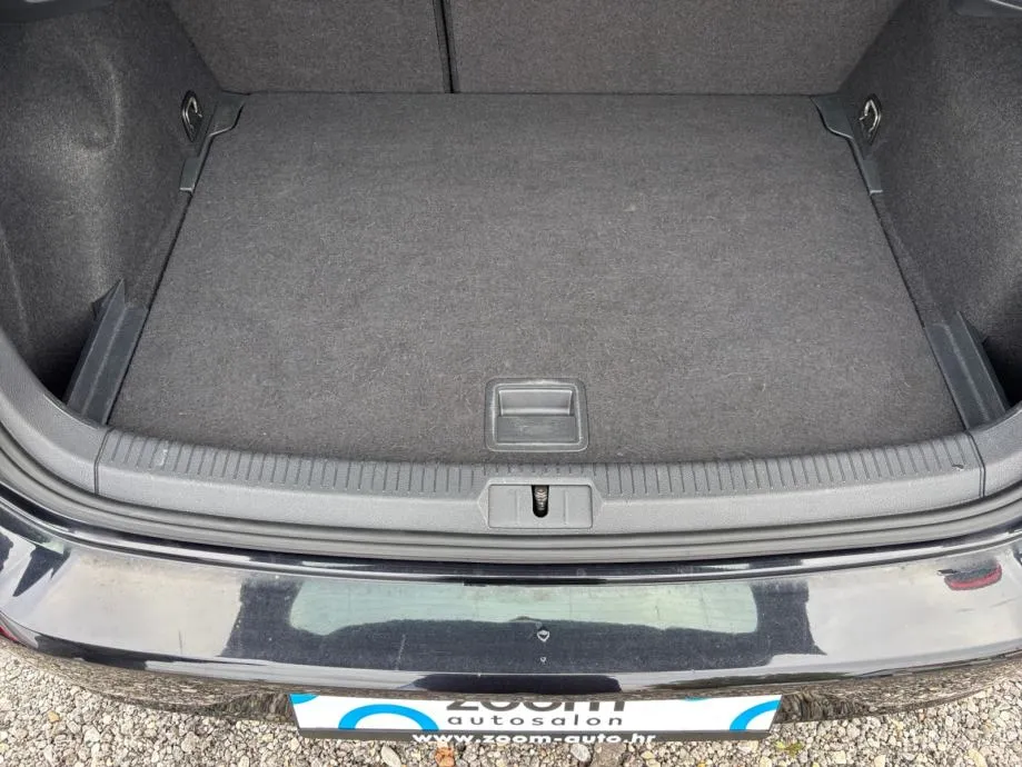 vw golf 7 1,6 tdi business line - slika 17