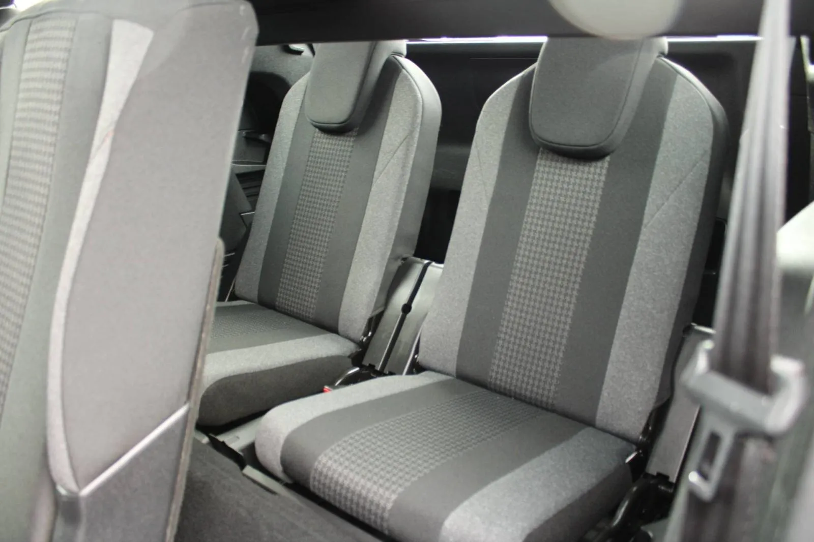 peugeot 5008 1.5 hdi automatik 7 sjedala *led, navigacija, kamera* - slika 9