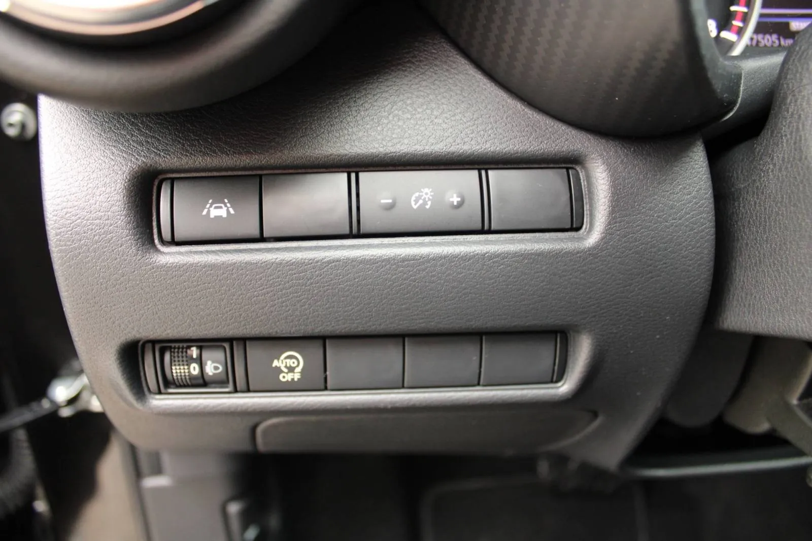 nissan juke 1.0 dig-t automatik n-connecta *kamera* - slika 18