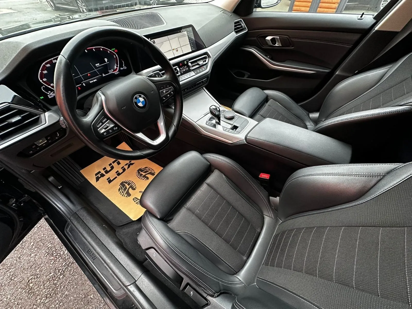 bmw serija 3 touring 318d automatik•2021.g.•tempomat•navi• - slika 18