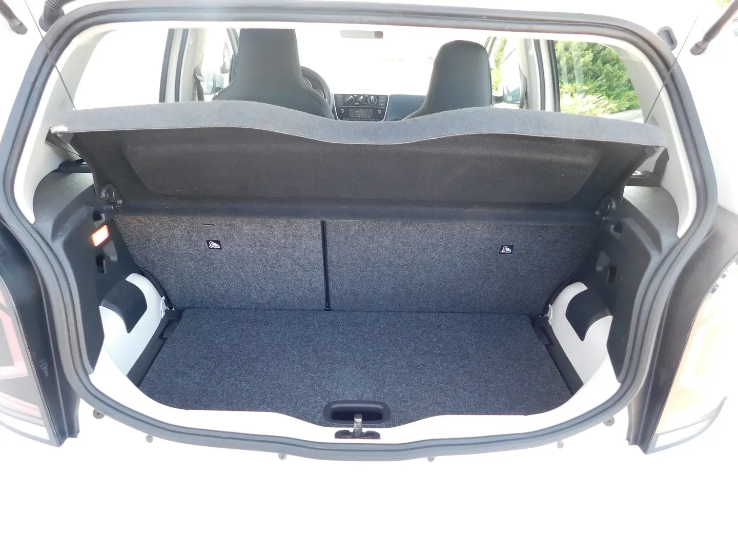 08577 volkswagen up! move up! 1.0 - slika 13