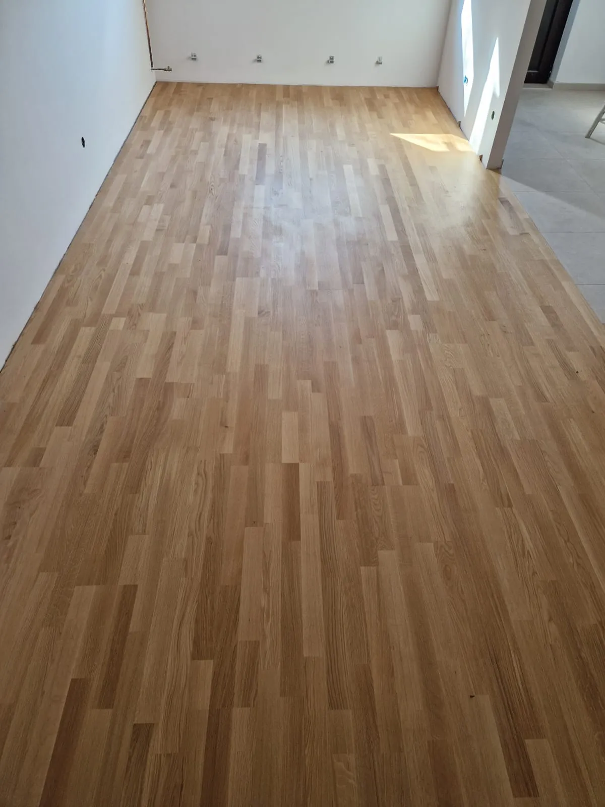 hrast natur 3 strip - slika 7