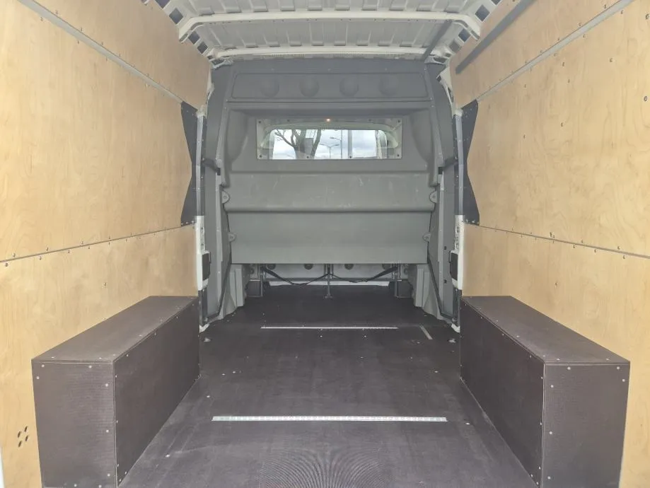 peugeot boxer 2.2 bhdi, n1 sa sjedalima, odlično stanje, garancija - slika 9