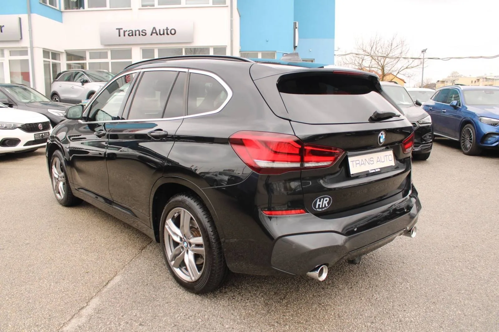 bmw x1 20d xdrive m paket automatik *led, navigacija* - slika 7