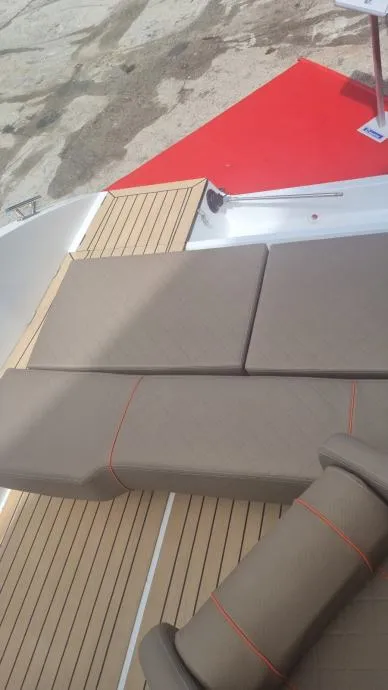 ocean master 605s + suzuki 140 ks (bijela kapa motora) - slika 11