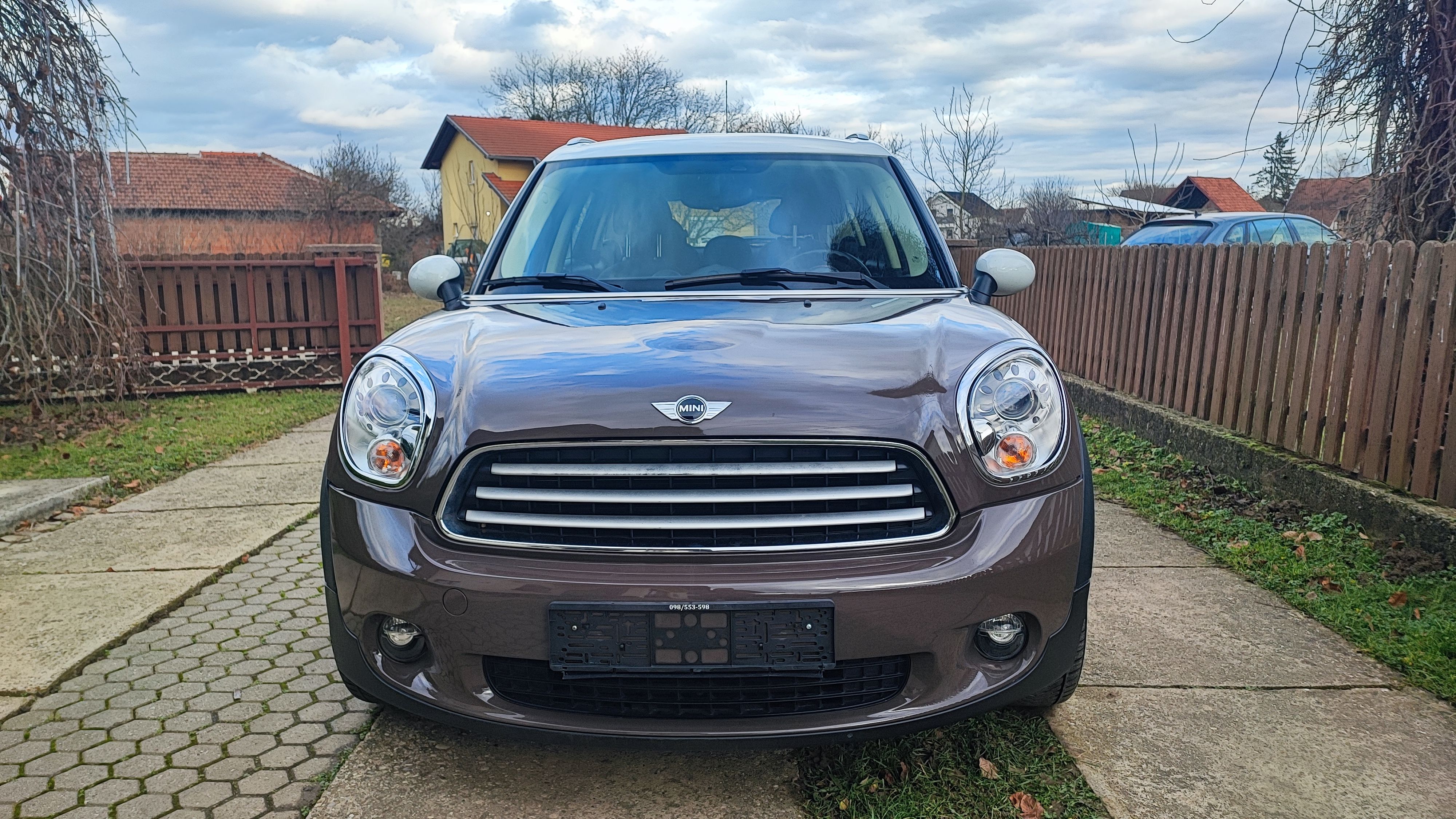 mini cooper countryman 2.0d 133tkm, navi, bi-xenon, harman/kardon - slika 3