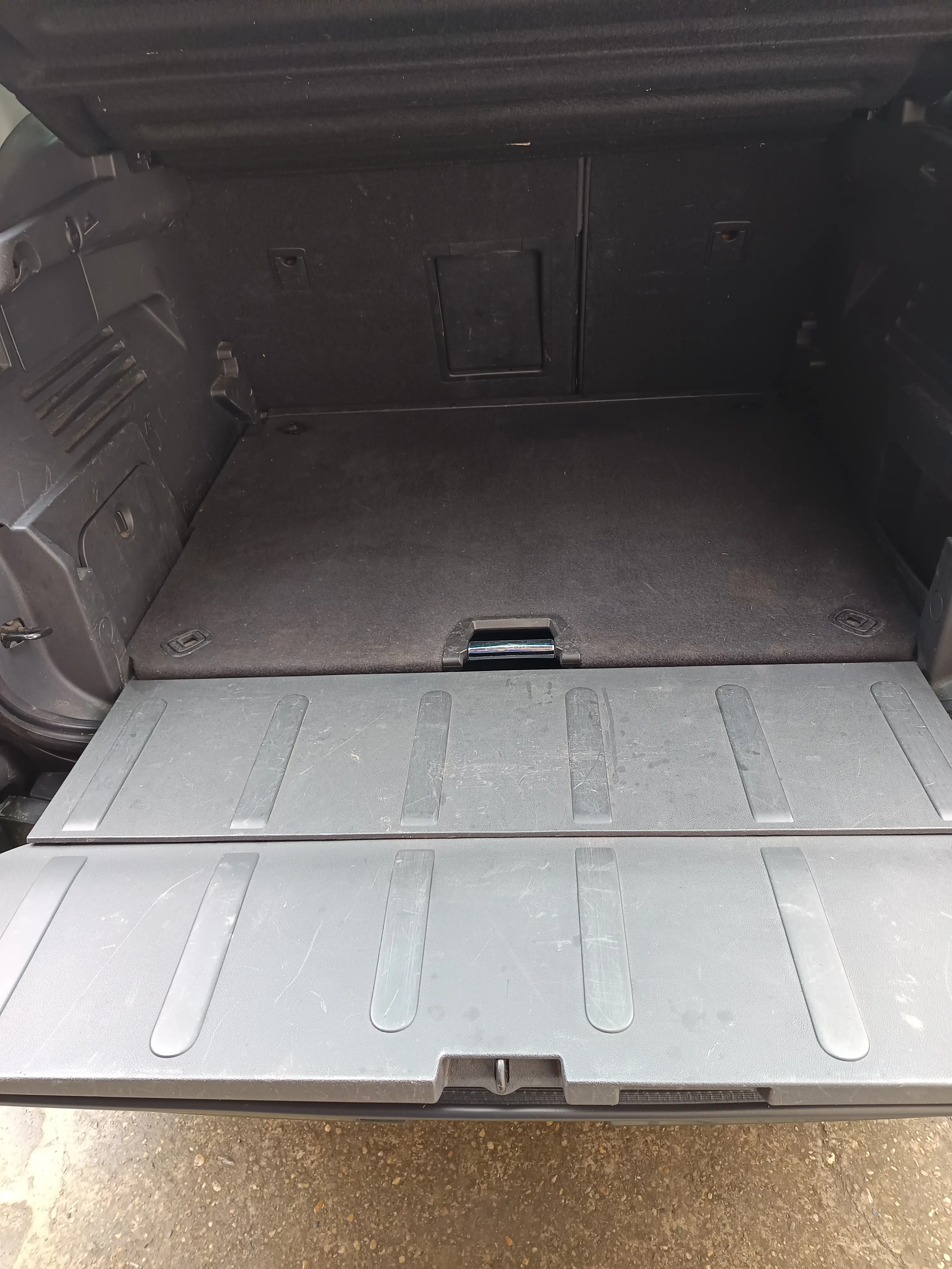 peugeot 3008 1,6 bluehdi s&s business line - slika 15