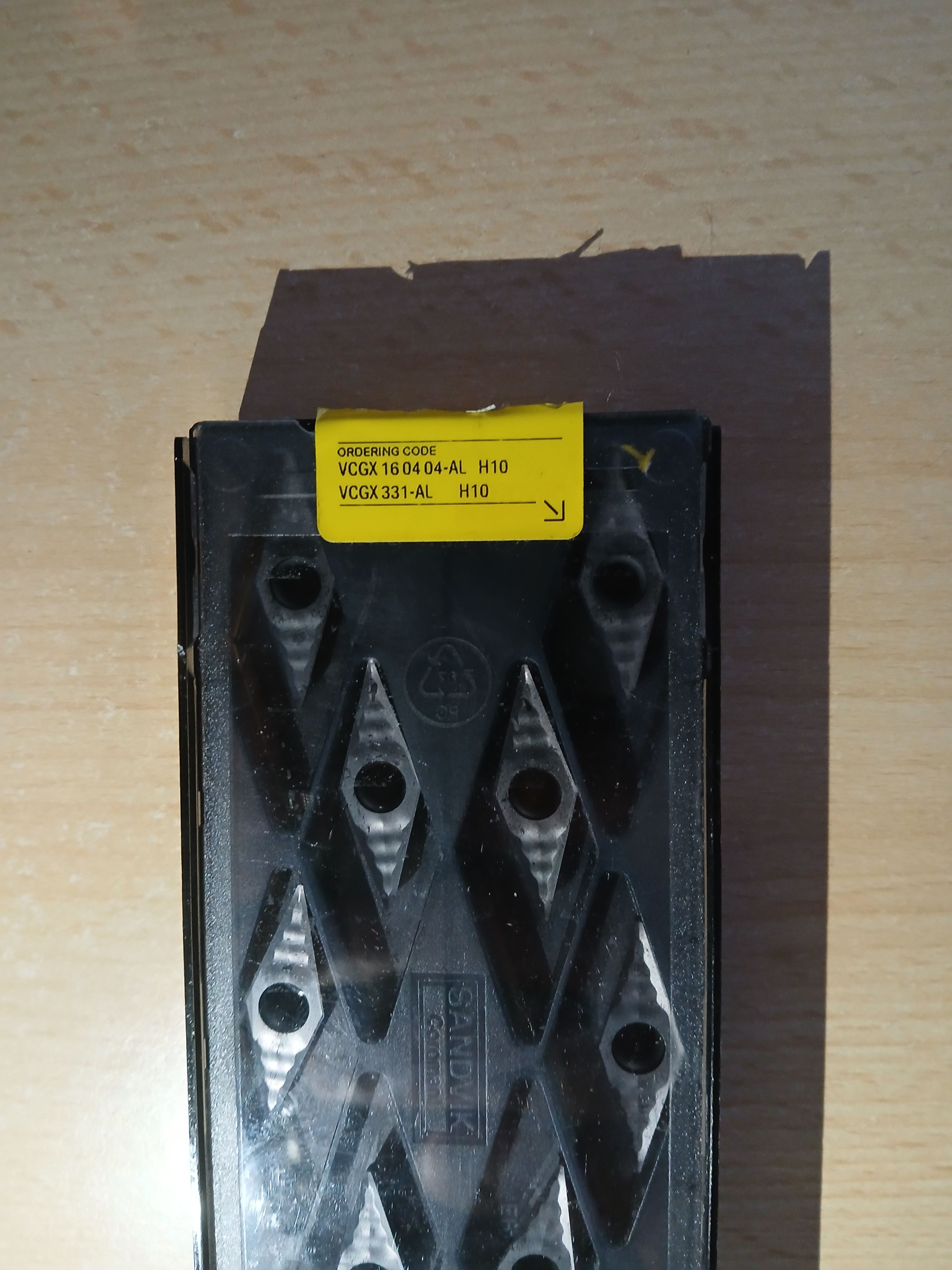 pločice za tokarenje aluminija , sandvik , vcgx 16 04 04-al h10 - slika 2