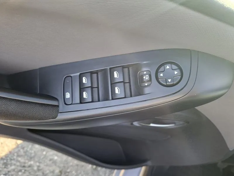citroën c4 bluehdi*130ks*spacetourer*klima*navigacija* - slika 10
