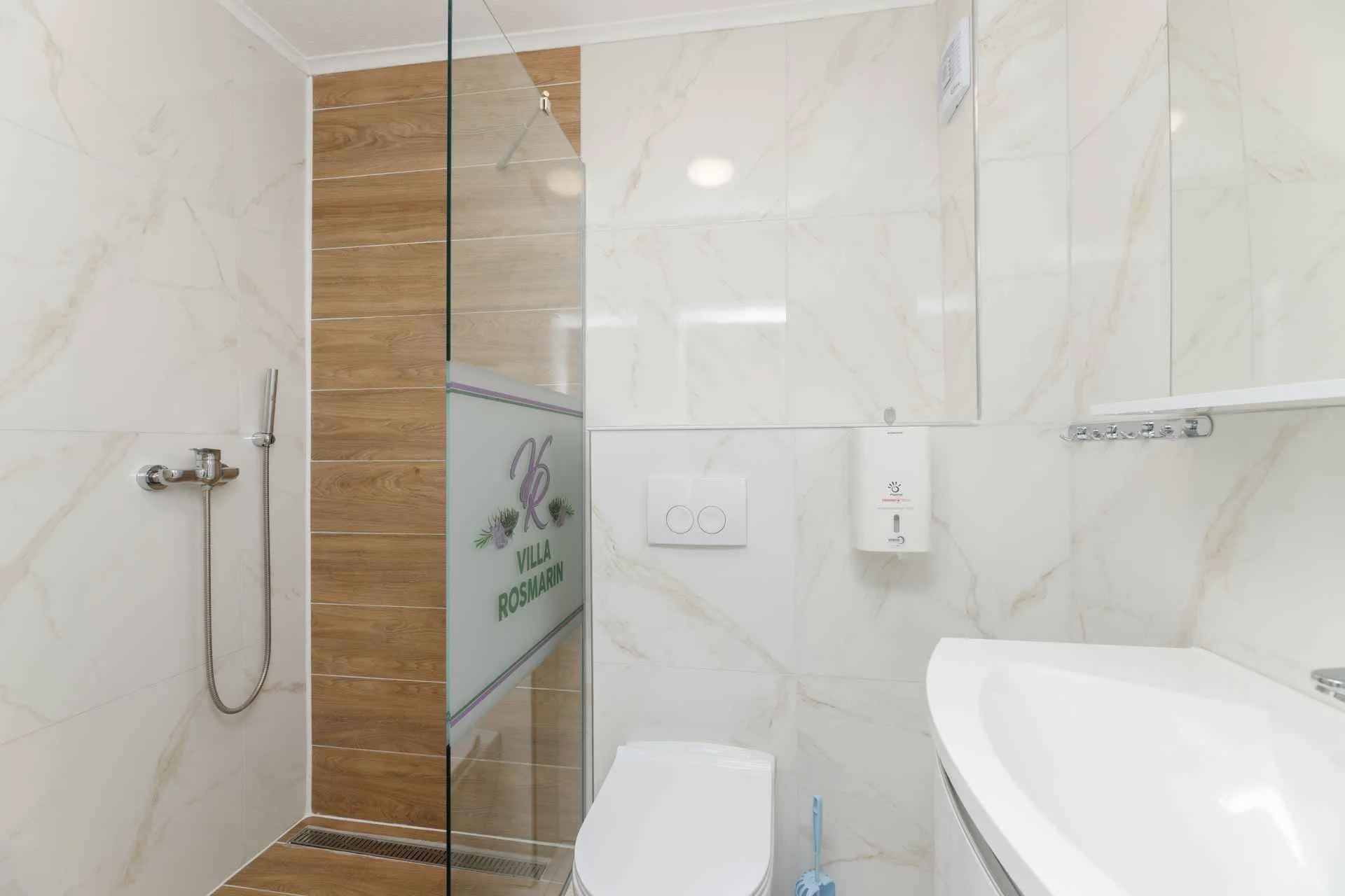 apartmani villa rosmarin - slika 13