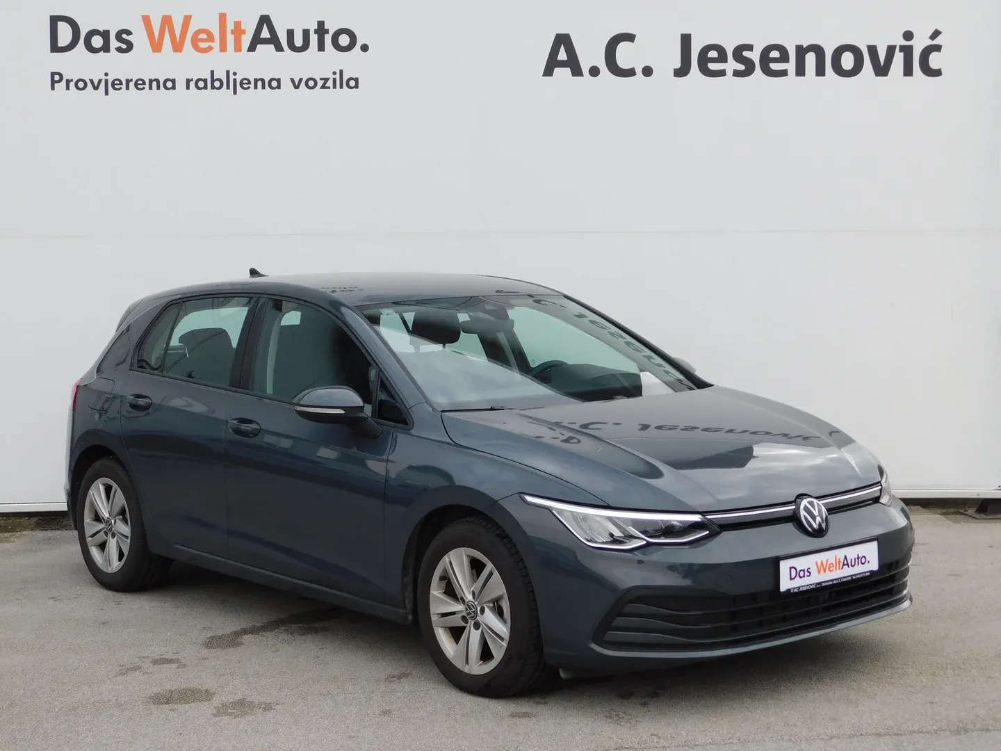 11658 volkswagen golf 2.0 tdi life - slika 3