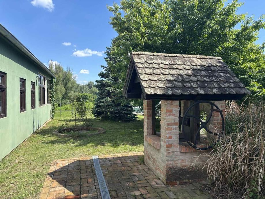 kuća: kopačevo, 400.00 m2 (prodaja) - slika 5