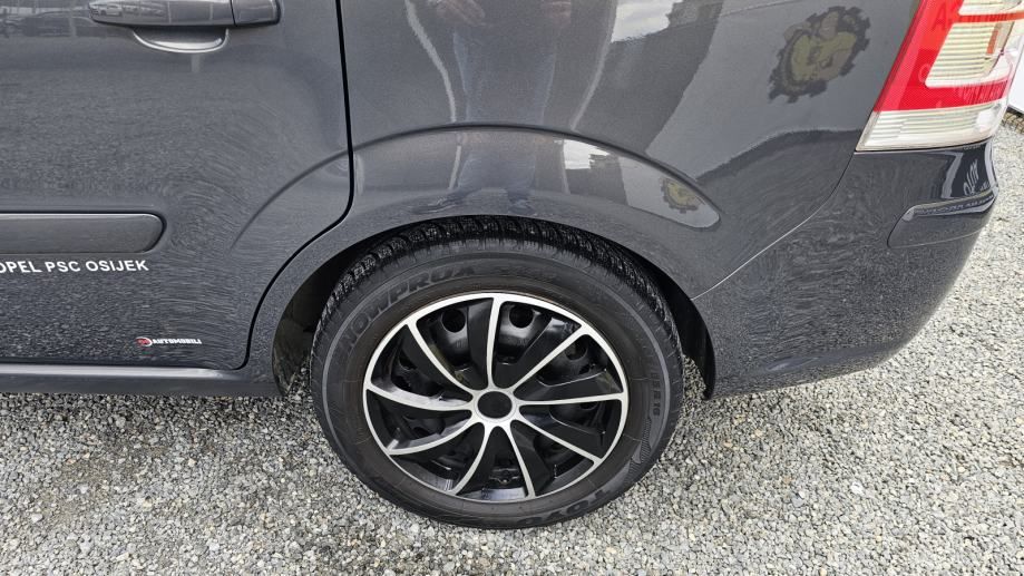 opel zafira 1,7 cdti,klima,tempomat,abs,hr vozilo,i vlasnik,7 sjedala! - slika 15