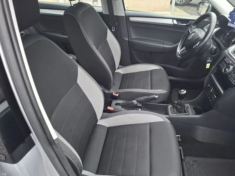 škoda rapid 1,6 tdi*115ks*klima* - slika 8