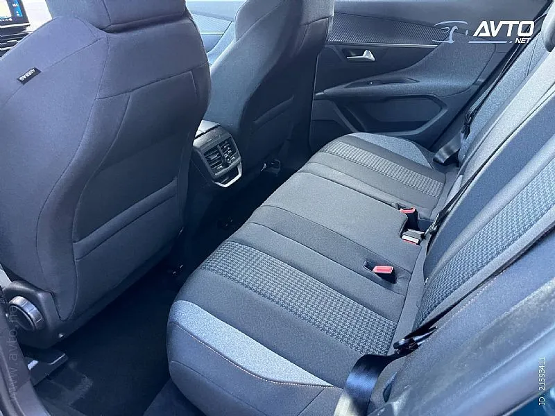 peugeot 3008 1.2 puretech 130-1 vl.-alu-navi-kam-led-odličan - slika 14