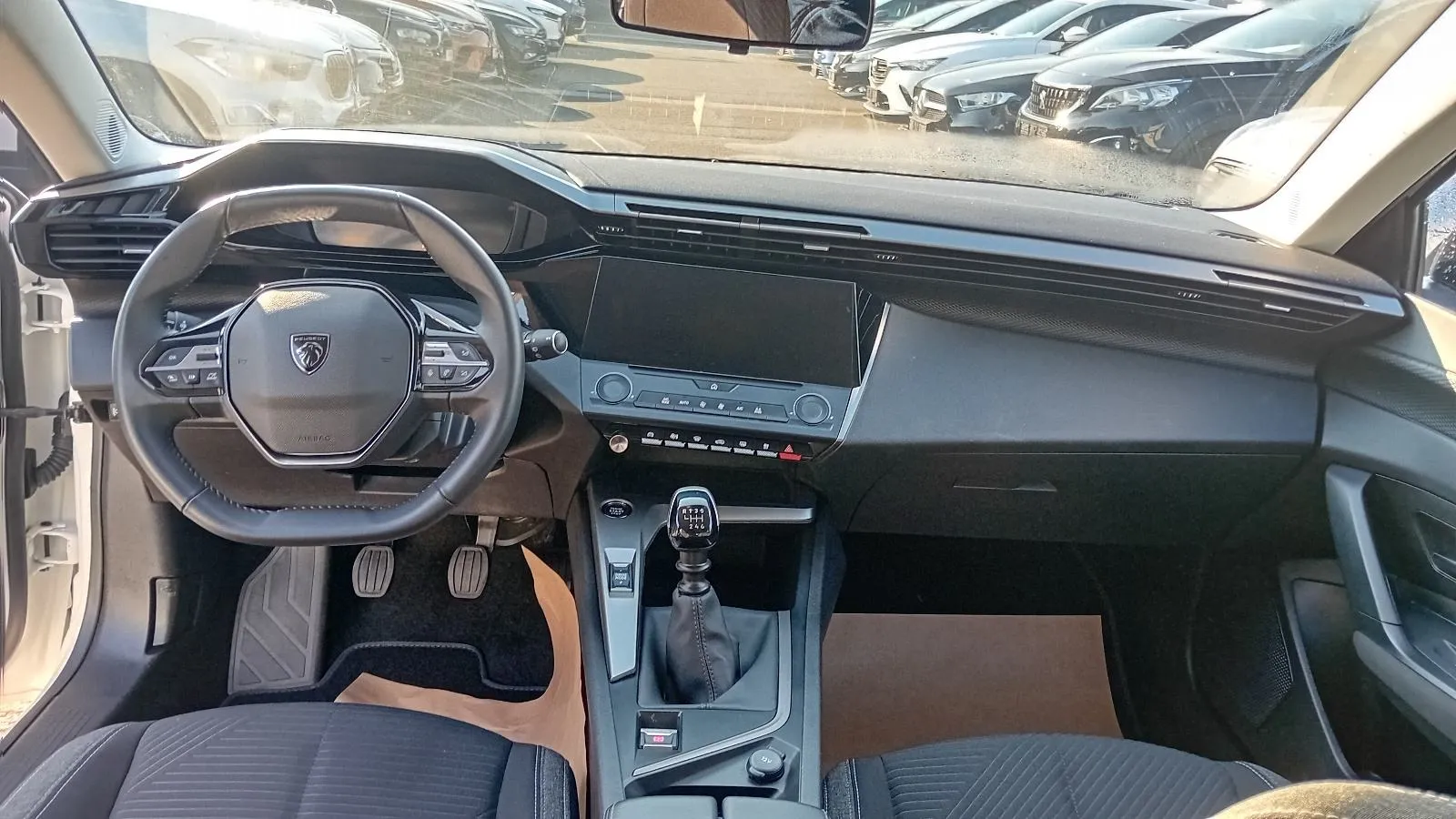 peugeot 308 1,5 bluehdi,do 2 godine jamstva,u sustavu pdv-a. - slika 3