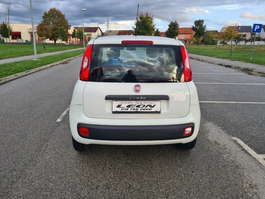 fiat panda 1,2,2015 god, 140000 km, klima,kartice - slika 5