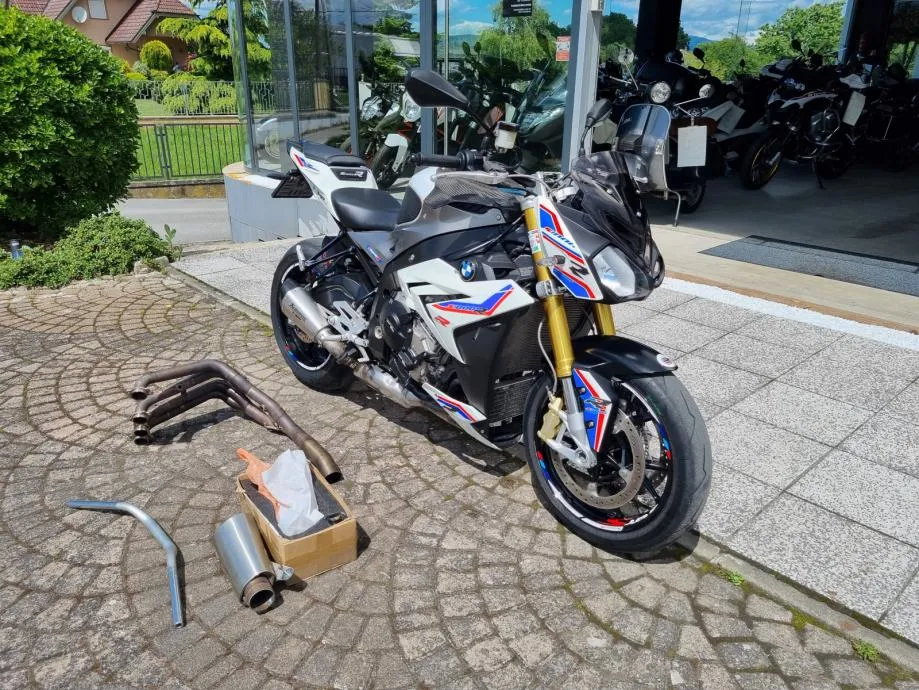 bmw s 1000 r abs tcs esa, akrapovic, 2014 god. - slika 4