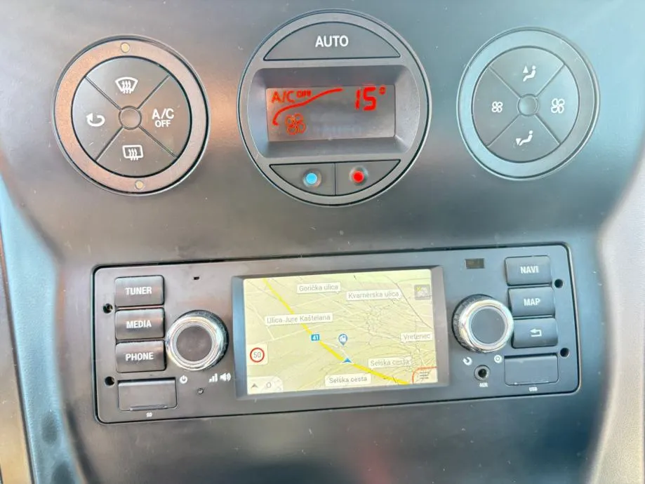 mercedes-benz citan 111 cdi*115ks*climatronic*navigacija* - slika 11
