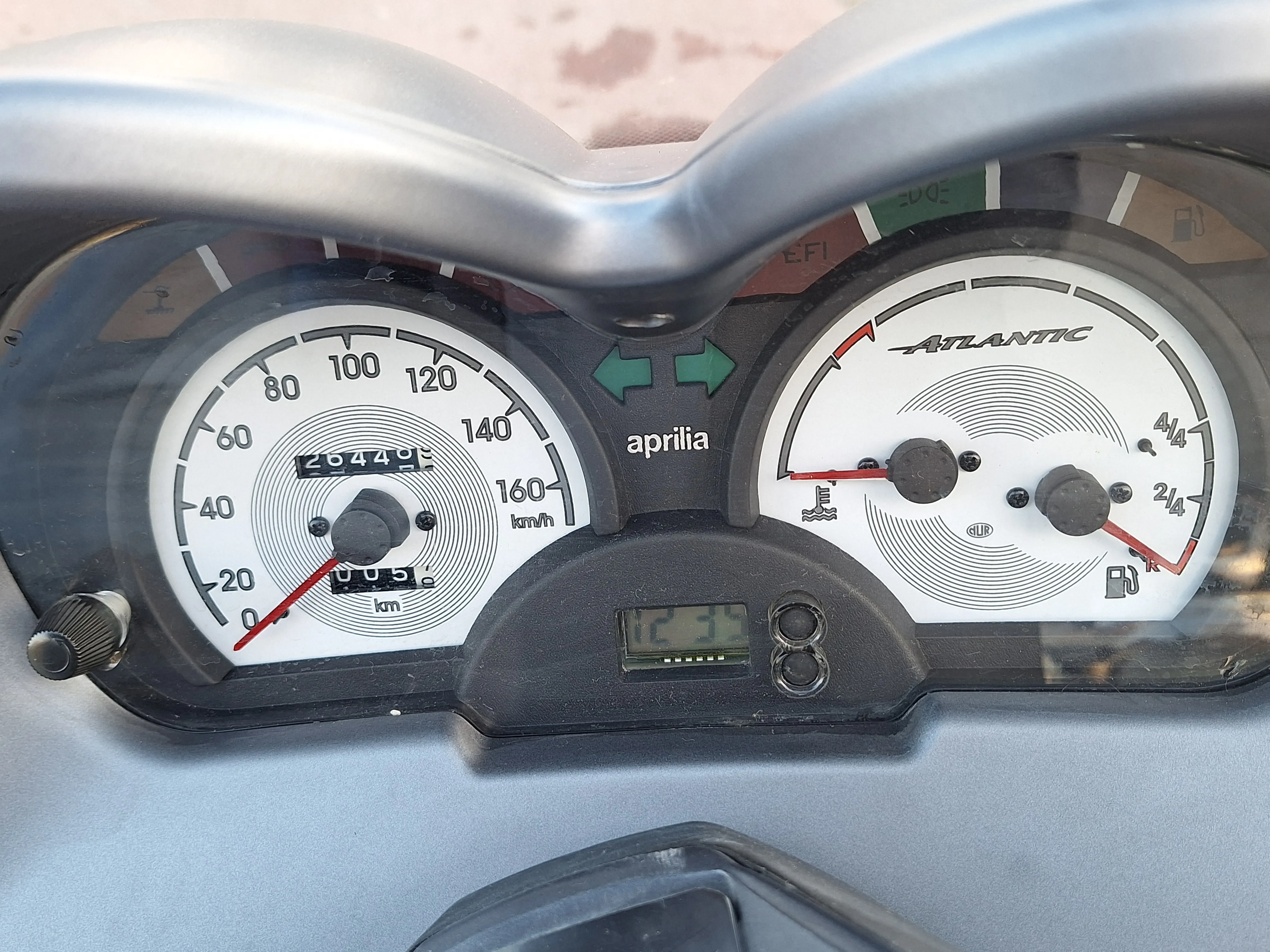 aprilia atlantic 300 sport 2014. g. - slika 17