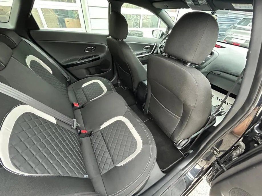 kia ceed sw 1,6 crdi gt line - navi - servis - garancija - reg 1 god!! - slika 18